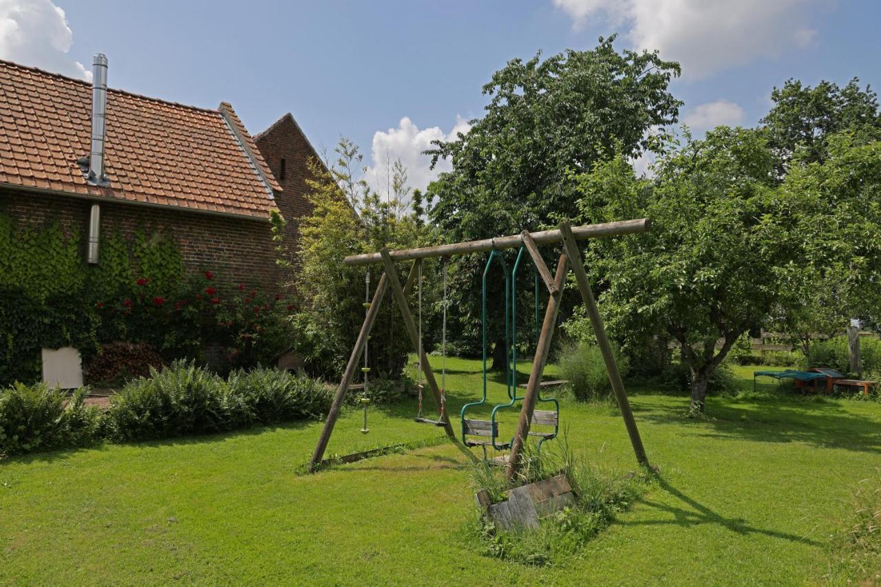 Letabli Hotell Ennetieres-en-Weppes Exteriör bild