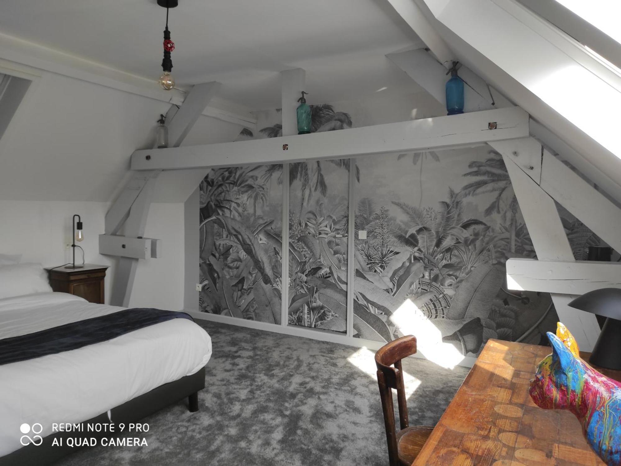Letabli Hotell Ennetieres-en-Weppes Rum bild